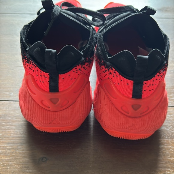 Sz 6.5 (wmn 7.5) Adidas Trae Young 3 Solar Red Black Basketball sneakers shoes - Picture 6 of 16